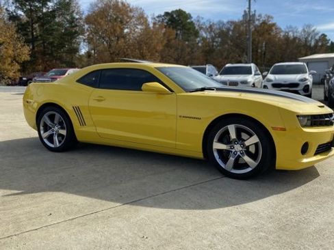 Used 2011 Chevrolet Camaro SS w/ RS Package image 32