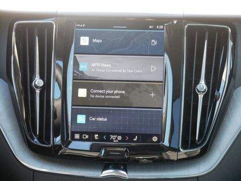 New 2025 Volvo XC60 B5 Plus w/ Climate Package image 8