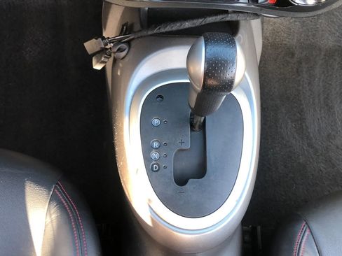 Used 2011 Nissan Juke SL image 14