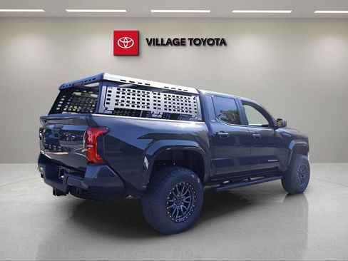 New 2025 Toyota Tacoma SR5 image 5