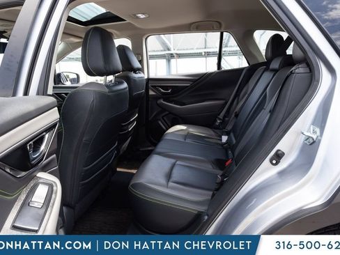 Used 2025 Subaru Outback Onyx Edition AWD/4WD image 16