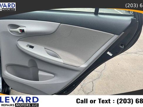 Used 2012 Toyota Corolla L image 23