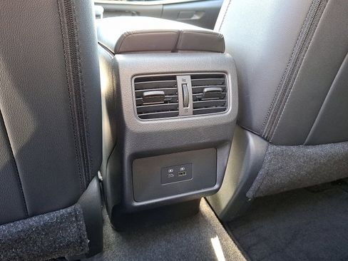 Certified 2023 Nissan Rogue SL AWD/4WD image 13