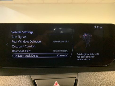 Used 2024 MAZDA CX-90 3.3 Turbo w/ Preferred Plus AWD/4WD image 36