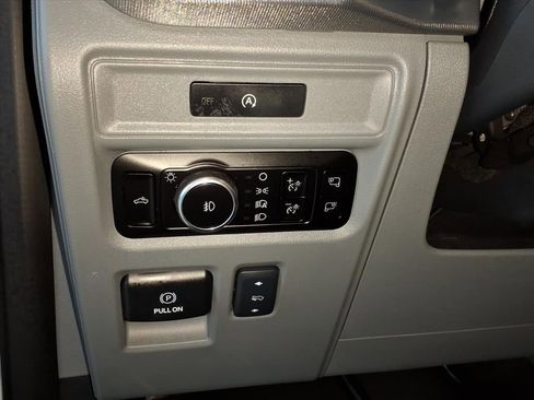 Certified 2025 Ford F150 Lariat w/ Equipment Group 501A Mid image 11