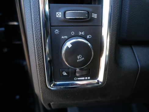 Used 2018 RAM 1500 Laramie w/ Convenience Group image 24