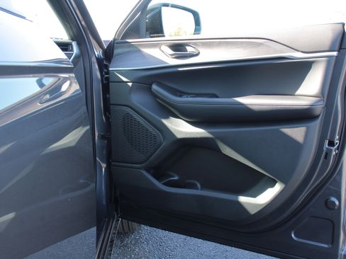 New 2025 Jeep Grand Cherokee L Limited image 33