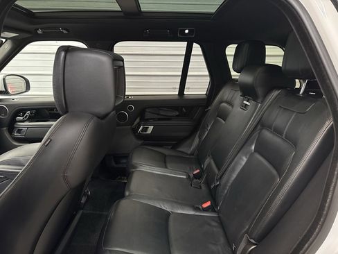 Used 2018 Land Rover Range Rover image 23
