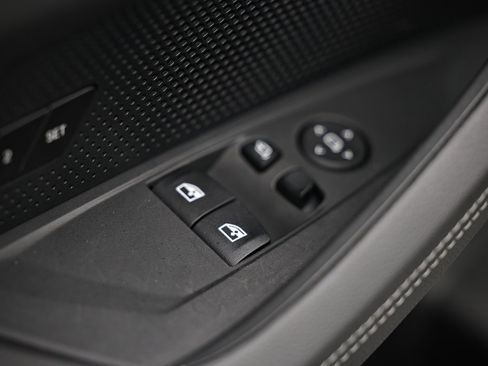 Used 2025 BMW 430i xDrive Coupe w/ M Sport Package image 18