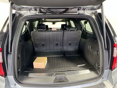 New 2026 GMC Yukon XL Denali w/ Denali Reserve Package AWD/4WD image 27