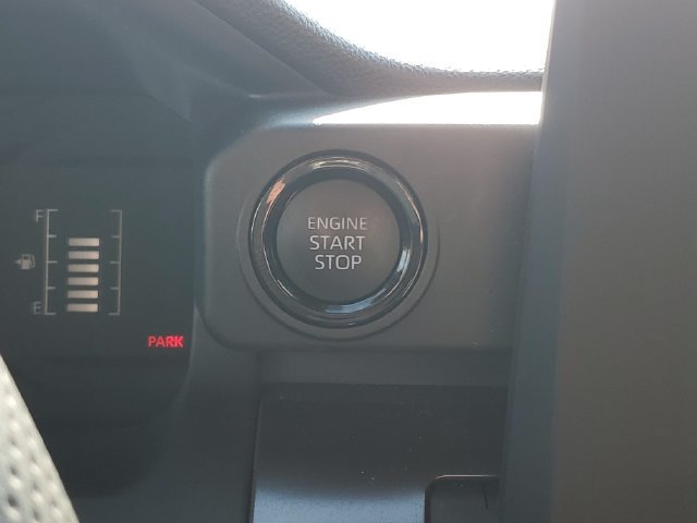 Used 2024 Toyota Tacoma SR5 AWD/4WD image 26