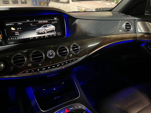 Used 2015 Mercedes-Benz S 550 4MATIC Sedan image 12