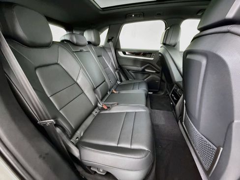 New 2026 Porsche Cayenne AWD/4WD image 29