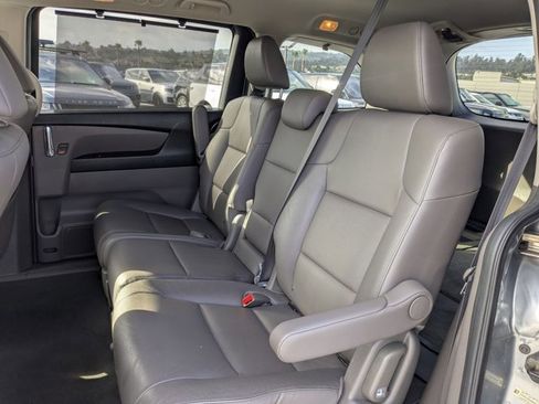 Used 2016 Honda Odyssey EX-L image 15