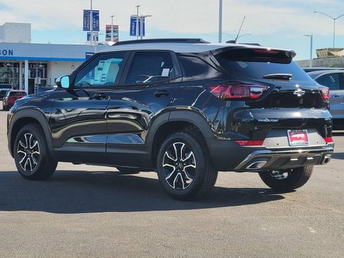 New 2026 Chevrolet TrailBlazer ACTIV w/ Convenience Package FWD image 2