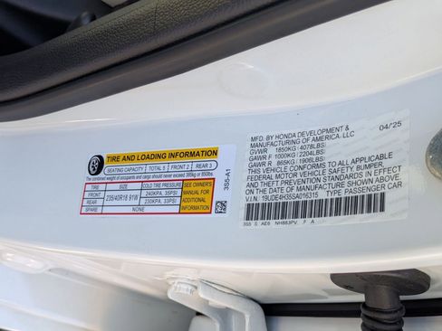 New 2025 Acura Integra A-Spec image 36