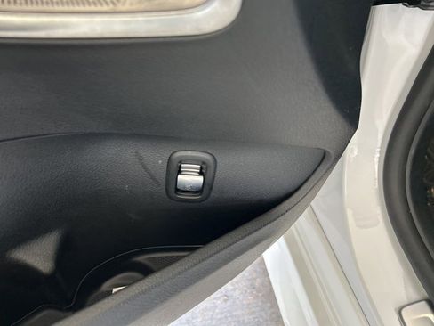 Used 2024 Mercedes-Benz C 300 Sedan image 44