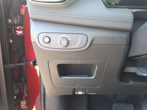 Certified 2024 Chevrolet TrailBlazer LS w/ LS Convenience Package FWD image 36