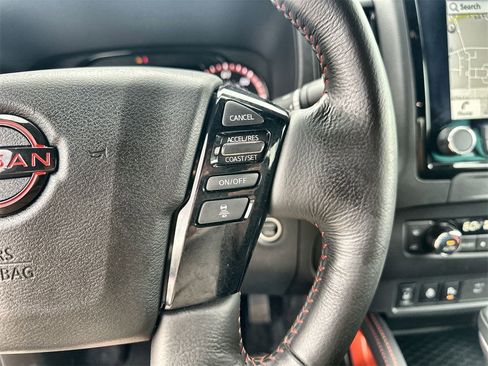 Used 2024 Nissan Frontier Pro-X w/ Pro Convenience Package image 32