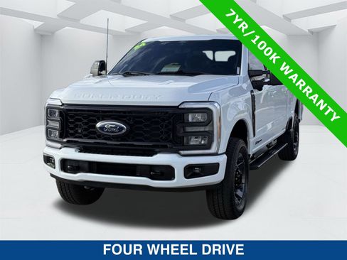 Certified 2024 Ford F250 Lariat w/ Sport Appearance Package image 7
