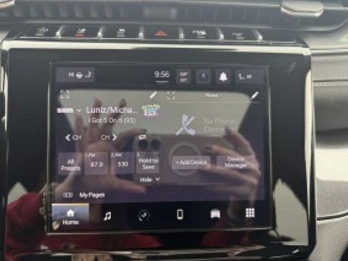 Used 2022 Jeep Grand Cherokee Altitude image 19