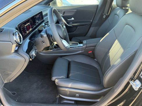 New 2025 Mercedes-Benz CLA 250 4MATIC image 16