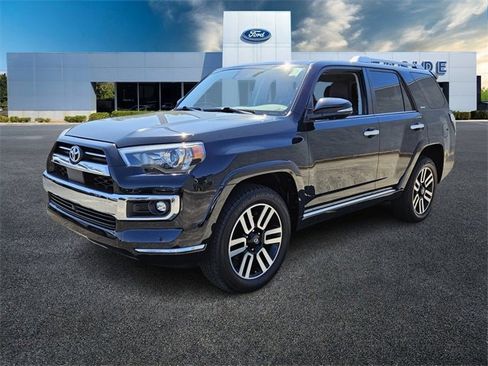 Used 2023 Toyota 4Runner Limited image 3