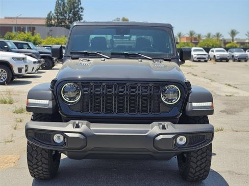 New 2026 Jeep Gladiator Willys AWD/4WD image 2