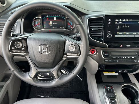 Certified 2022 Honda Pilot Special Edition image 13