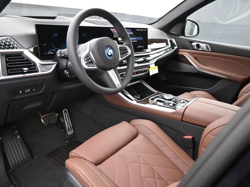 New 2026 BMW X5 xDrive50e AWD/4WD image 11