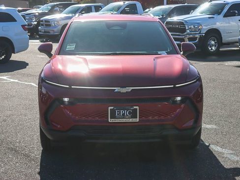 New 2026 Chevrolet Equinox EV LT image 6