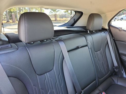 Certified 2025 Buick Encore GX Avenir w/ Avenir Technology Package image 9