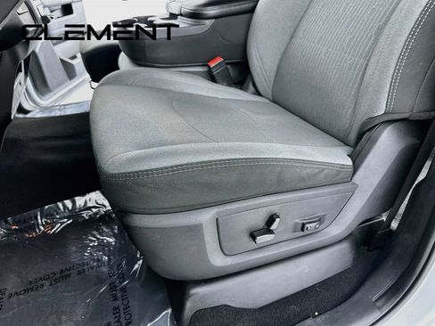 Used 2024 RAM 3500 Big Horn AWD/4WD image 27