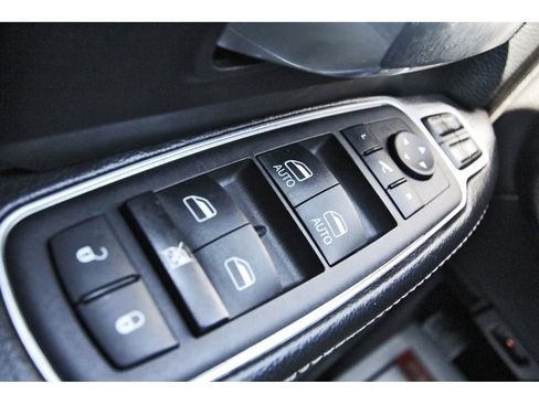 Used 2024 RAM 2500 Laramie image 20