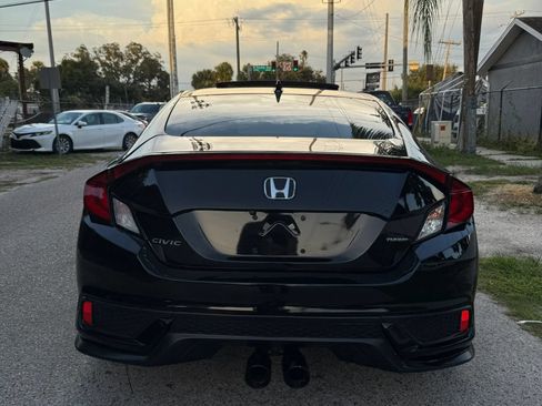 Used 2019 Honda Civic EX image 10