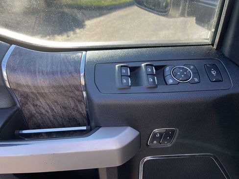 Used 2018 Ford F350 Lariat w/ Lariat Ultimate Package image 23