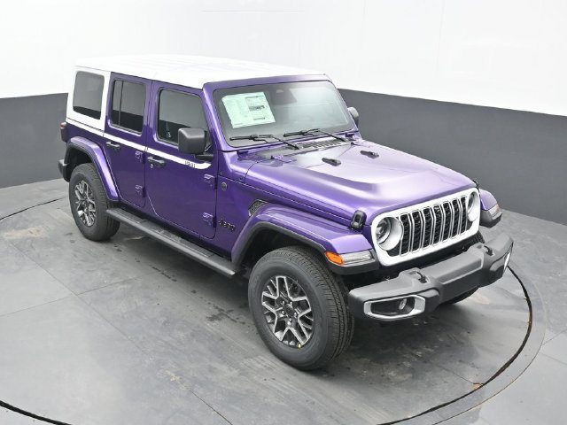 New 2026 Jeep Wrangler Unlimited Sahara w/ Whitecap Package AWD/4WD image 50