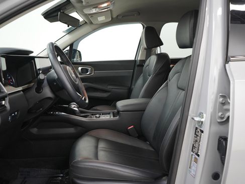 Used 2022 Kia Sorento S AWD/4WD image 22