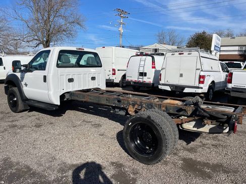 Used 2014 Ford F450 XL w/ Power Equipment Group RWD image 3