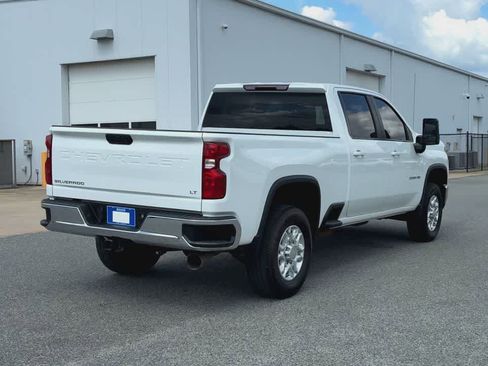 Used 2025 Chevrolet Silverado 2500 LT image 8