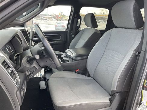 Used 2024 RAM 2500 Big Horn image 11