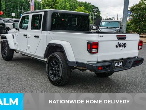 Used 2023 Jeep Gladiator Overland AWD/4WD image 4