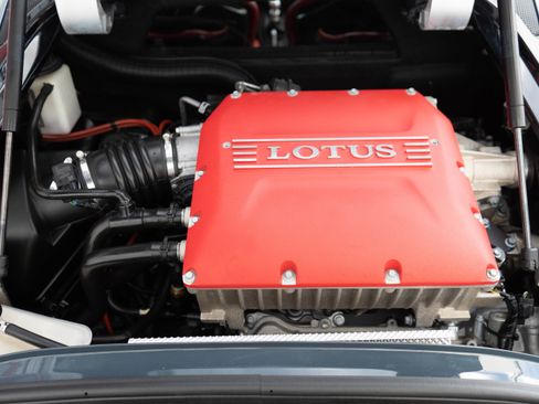 Used 2020 Lotus Evora image 31