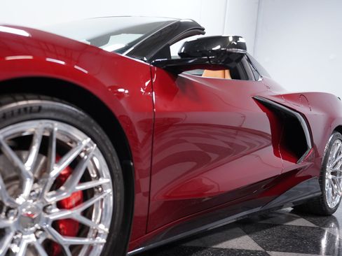 Used 2020 Chevrolet Corvette Stingray Preferred Conv w/ 2LT Preferred Equipment Group RWD image 17