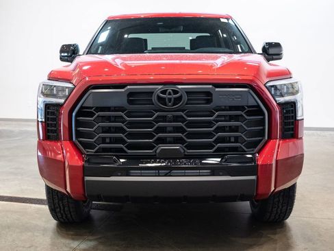 New 2026 Toyota Tundra Limited AWD/4WD image 2