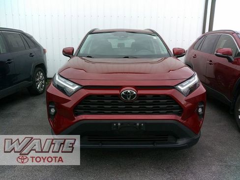 Used 2023 Toyota RAV4 XLE Premium AWD/4WD image 3