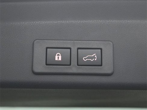 New 2025 Subaru Ascent Touring image 24