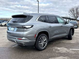 New 2026 Buick Enclave Avenir w/ Super Cruise Package FWD video 2
