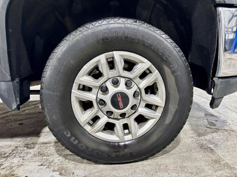 Used 2023 GMC Sierra 2500 SLE w/ SLE Convenience Package image 40