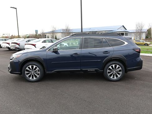 Used 2024 Subaru Outback Limited XT image 2